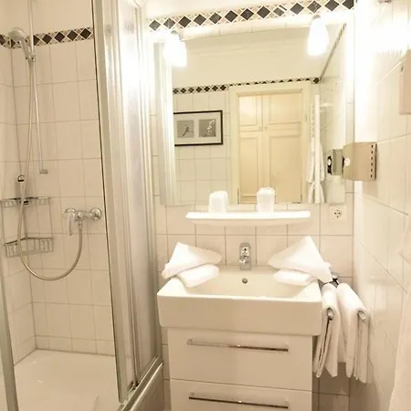Apartman Kampstrasse 9, W6, Gb3 *